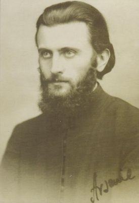 Parintele Arsenie Boca - Mapa cu fotografii - Scurta Biografie